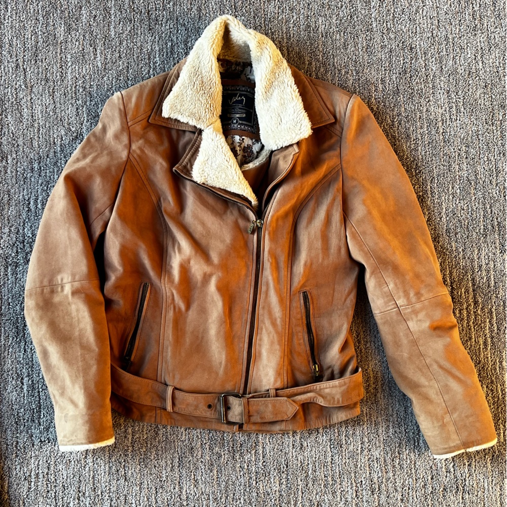 Women's Tan Shearling Lined Leather Jacket. Great condition!